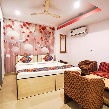 Fabexpress R Inn - Nr Prayagraj Railway Station Muthiganj Eksteriør billede