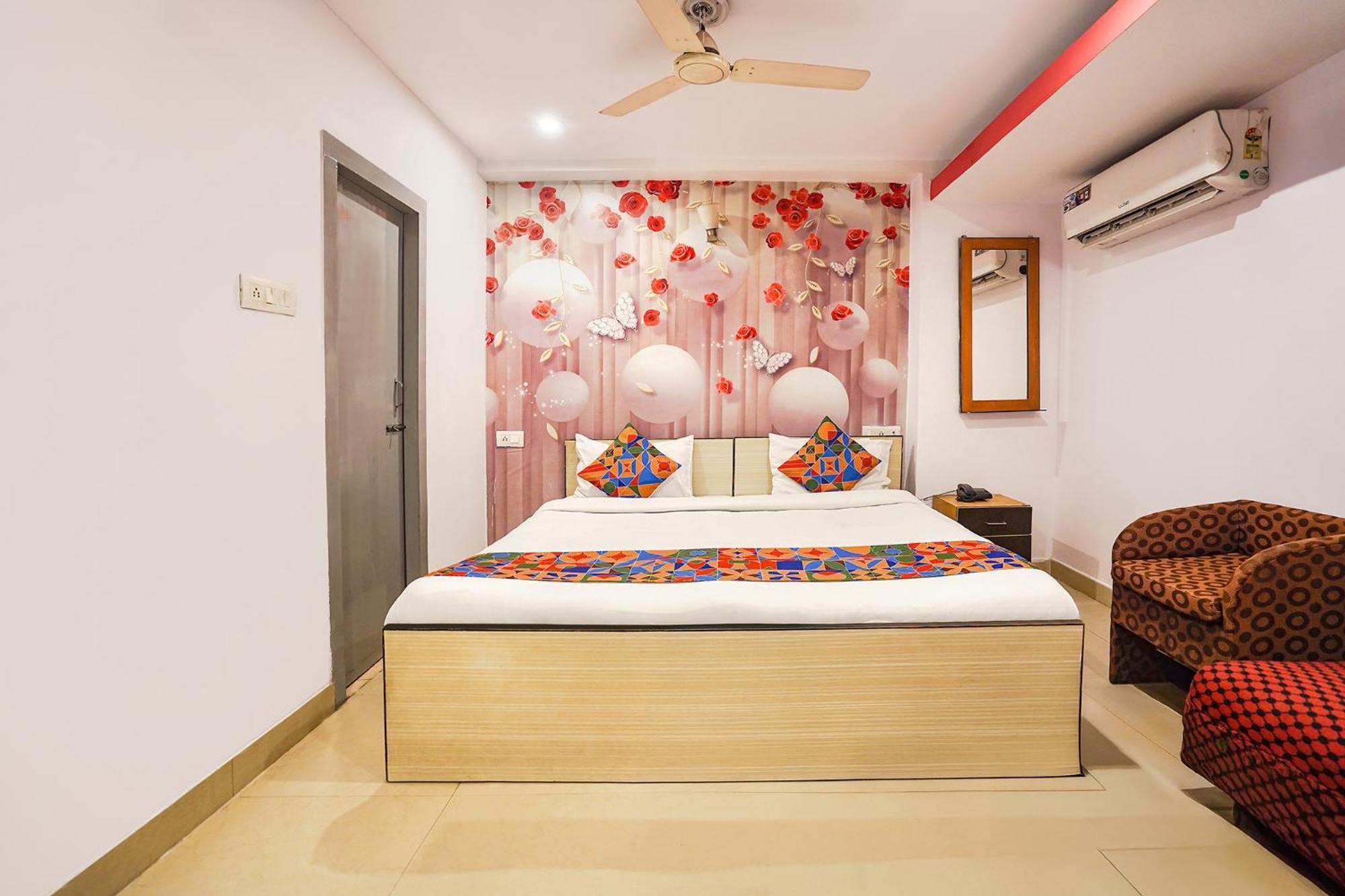 Fabexpress R Inn - Nr Prayagraj Railway Station Muthiganj Eksteriør billede
